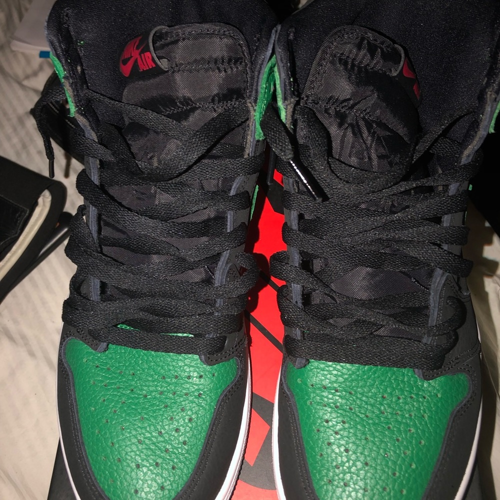 Pine Green 1s